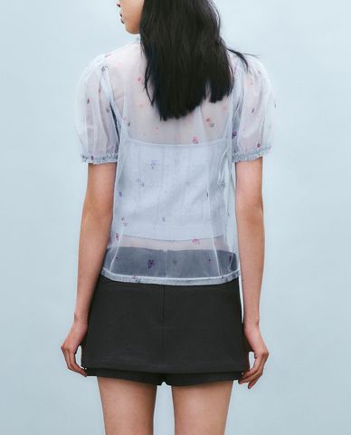  URBAN REVIVO - Áo kiểu nữ cổ tròn phối họa tiết thời trang 