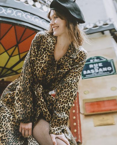  THE KOOPLES - Đầm midi tay dài cổ bẻ Leopard Print 