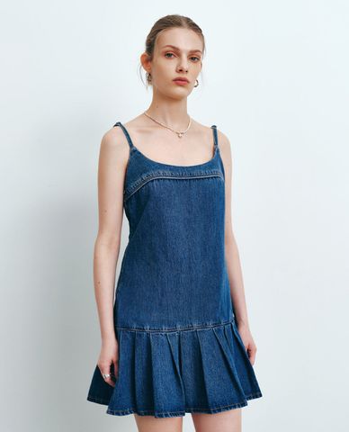  URBAN REVIVO - Đầm hai dây mini xếp li quyến rũ 