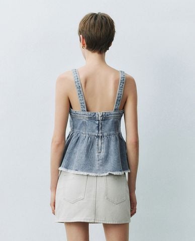  URBAN REVIVO - Áo hai dây nữ denim cổ vuông 