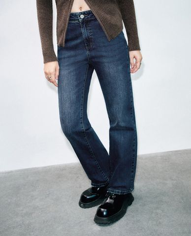  URBAN REVIVO - Quần jeans nữ ống đứng thanh lịch 