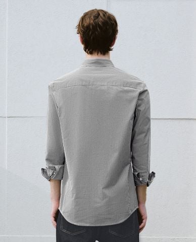  URBAN REVIVO - Áo sơ mi nam cổ bẻ tay dài Button Up 