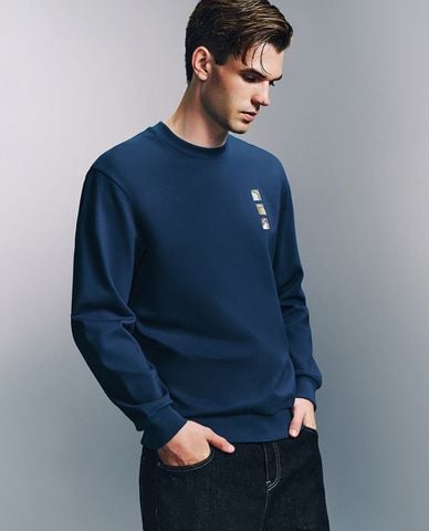  URBAN REVIVO - Áo sweatshirt nam cổ tròn tay dài phom suông 