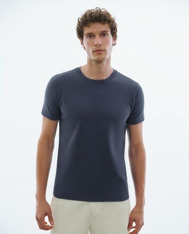  URBAN REVIVO - Áo thun nam cổ tròn tay ngắn trẻ trung Straight 