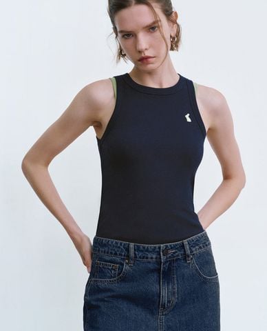  URBAN REVIVO - Áo sát nách nữ cổ tròn phom ôm 