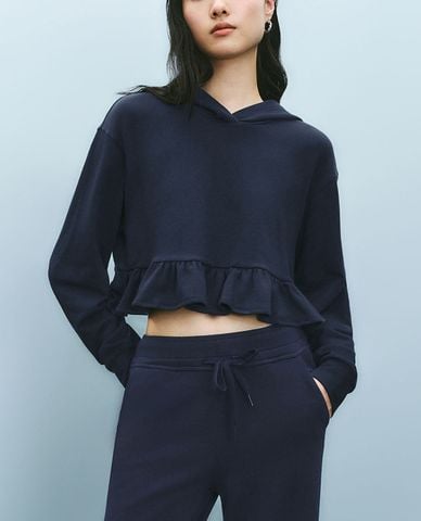  URBAN REVIVO - Áo hoodie nữ phối mũ phom croptop 