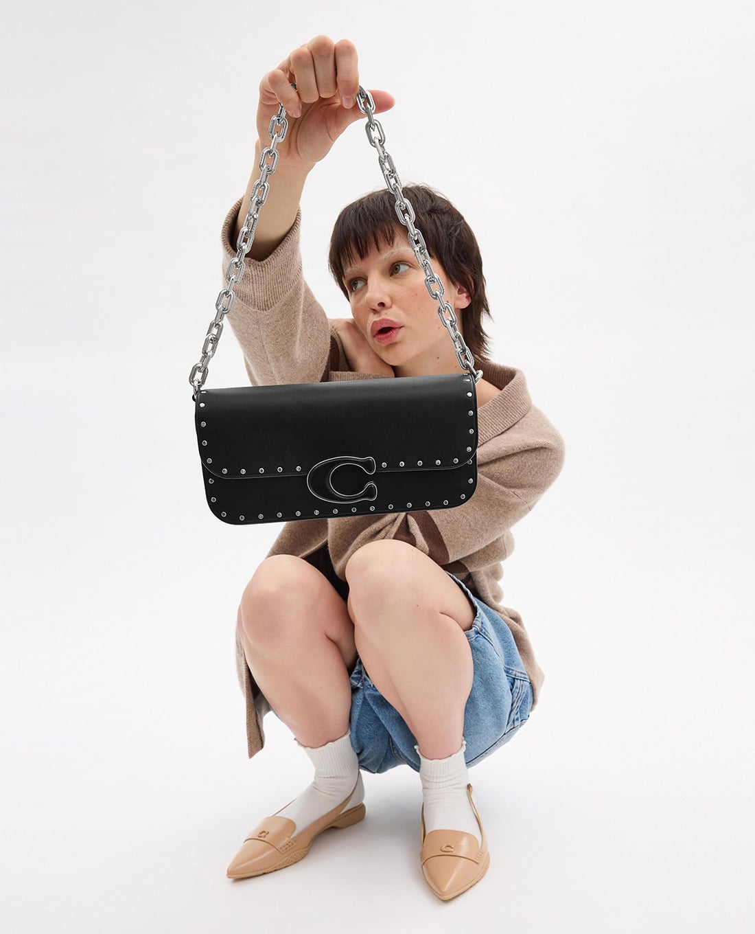 COACH - Túi đeo vai nữ phom chữ nhật phối xích Idol 23 With Rivets