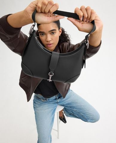  COACH - Túi đeo vai nữ hình bán nguyệt Hamptons 