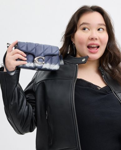  COACH - Túi đeo chéo nữ phối hoạ tiết tie-dye Tabby 