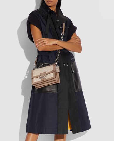  COACH - Túi xách tay nắp gập hình hộp chữ nhật Riley 22 