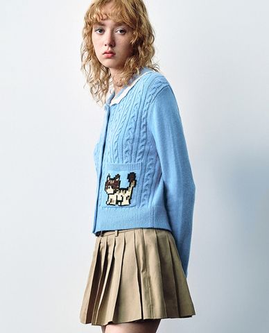  URBAN REVIVO - Áo khoác cardigan nữ phom croptop Eyelet Collar 