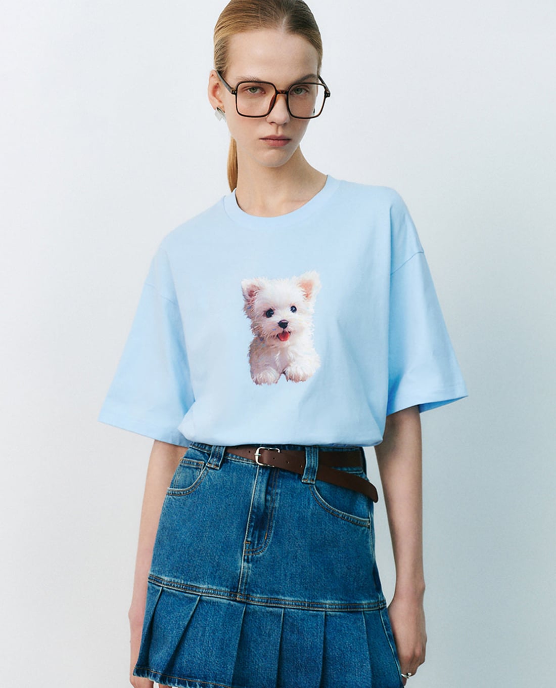 URBAN REVIVO - Áo thun nữ cổ tròn tay ngắn in họa tiết