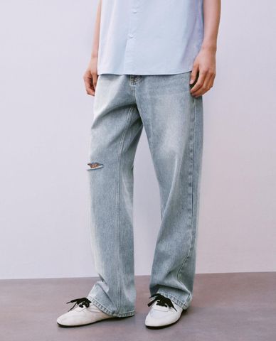  URBAN REVIVO - Quần jeans nam ống đứng rách gối 