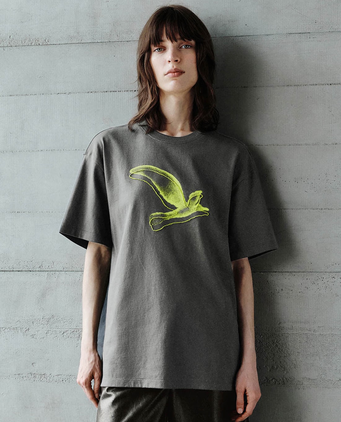 URBAN REVIVO - Áo thun nữ cổ tròn tay ngắn Printed