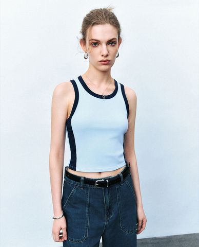  URBAN REVIVO - Áo ba lỗ nữ cổ tròn phom ôm năng động 