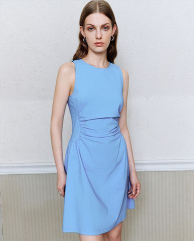  URBAN REVIVO - Đầm sát nách mini cổ tròn A-Line 