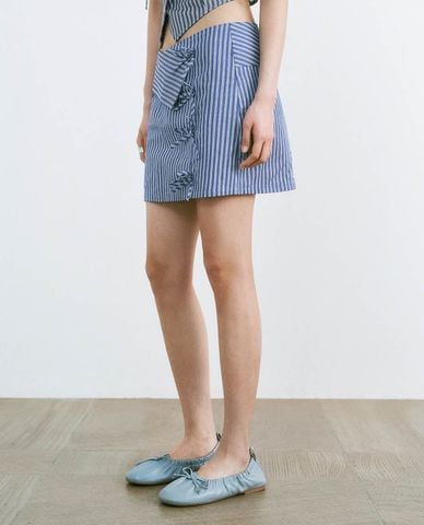  URBAN REVIVO - Chân váy chữ A mini kẻ sọc 