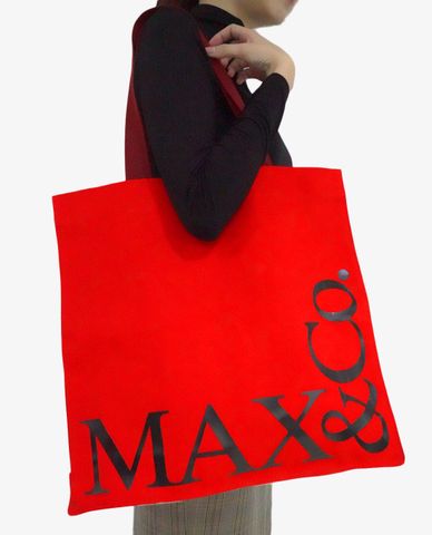  MAX&Co. - Túi đeo vai hình vuông lớn phối logo (Gift) 