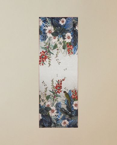  TED BAKER - Khăn choàng nữ họa tiết hoa Reagaan 