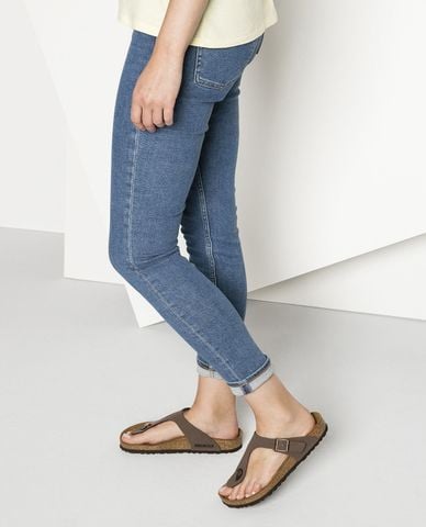  BIRKENSTOCK - Dép kẹp unisex phối khóa Giza 