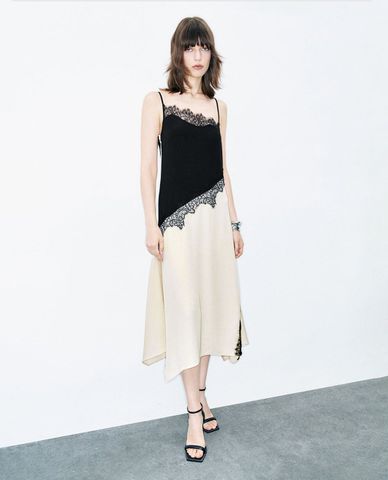  URBAN REVIVO - Đầm hai dây midi phối ren Two Toned A-Line Cami 