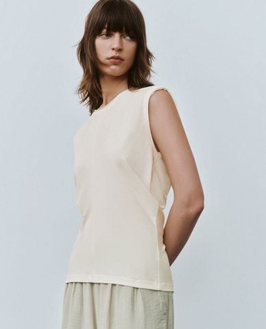  URBAN REVIVO - Áo sát nách nữ cổ tròn năng động Skater 