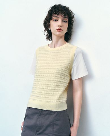  URBAN REVIVO - Áo thun nữ dệt kim cổ tròn tay ngắn 2 In 1 