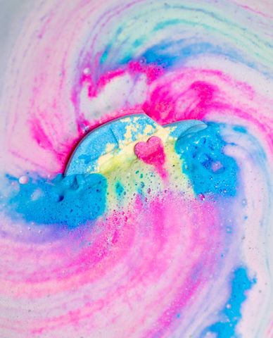  LUSH - Bom tắm Love Bug 