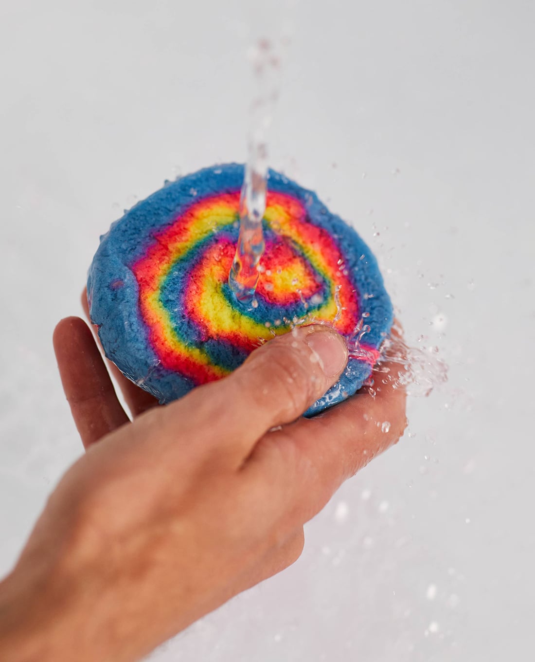 LUSH - Viên tạo bọt Intergalactic