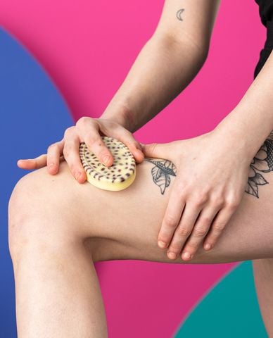  LUSH - Thanh massage dưỡng thể Wiccy Magic Muscles 