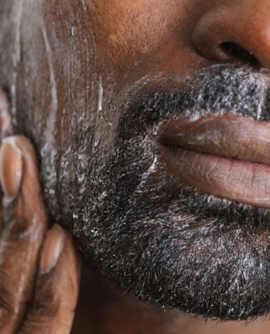  LUSH - Sữa rửa mặt Kalamazoo Beard And Facial 