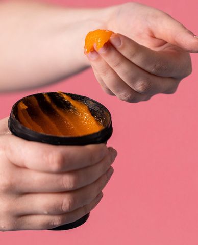  LUSH - Tẩy tế bào chết toàn thân Orange 