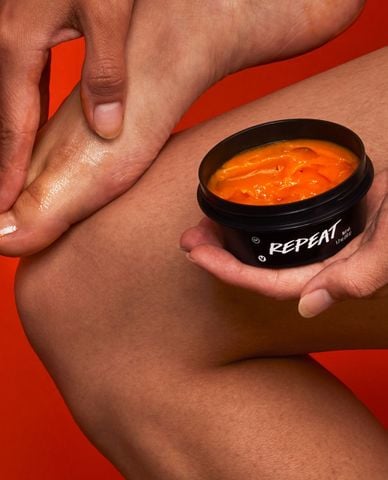  LUSH - Kem dưỡng da chân Repeat Foot 