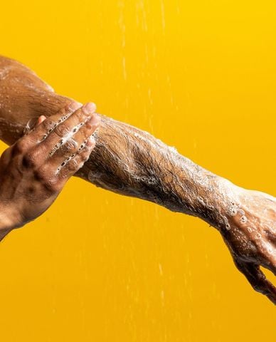  LUSH - Sữa tắm Sticky Dates 