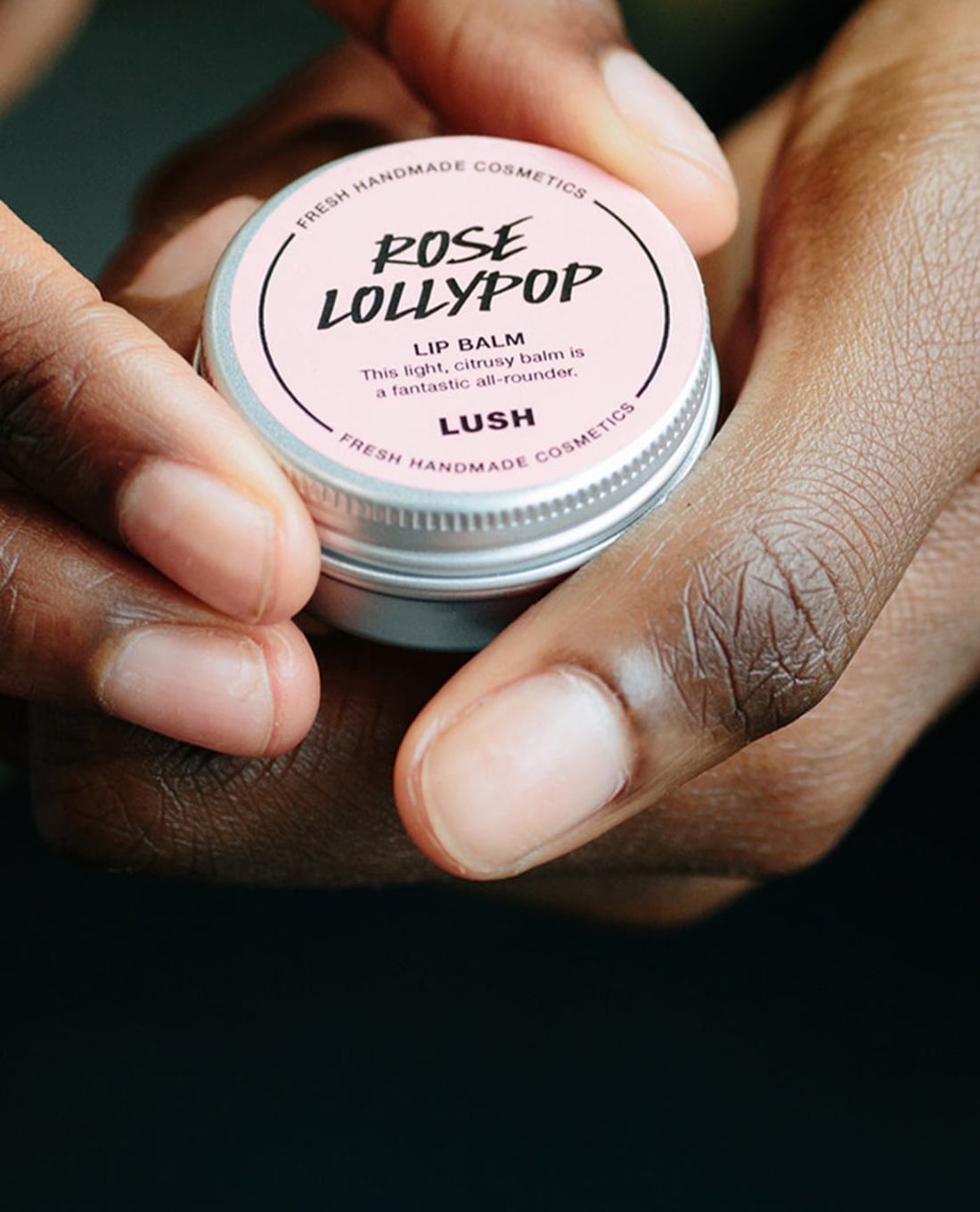 LUSH - Sáp dưỡng môi Rose Lollipop