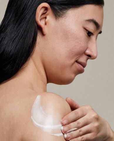  LUSH - Kem dưỡng thể Dream Cream (Tự bảo quản) 