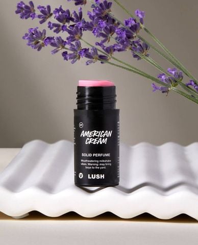  LUSH - Nước hoa khô American Cream 