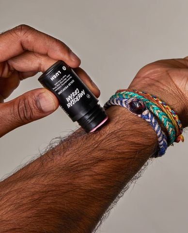  LUSH - Nước hoa khô American Cream 