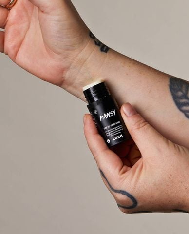  LUSH - Nước hoa khô Pansy 