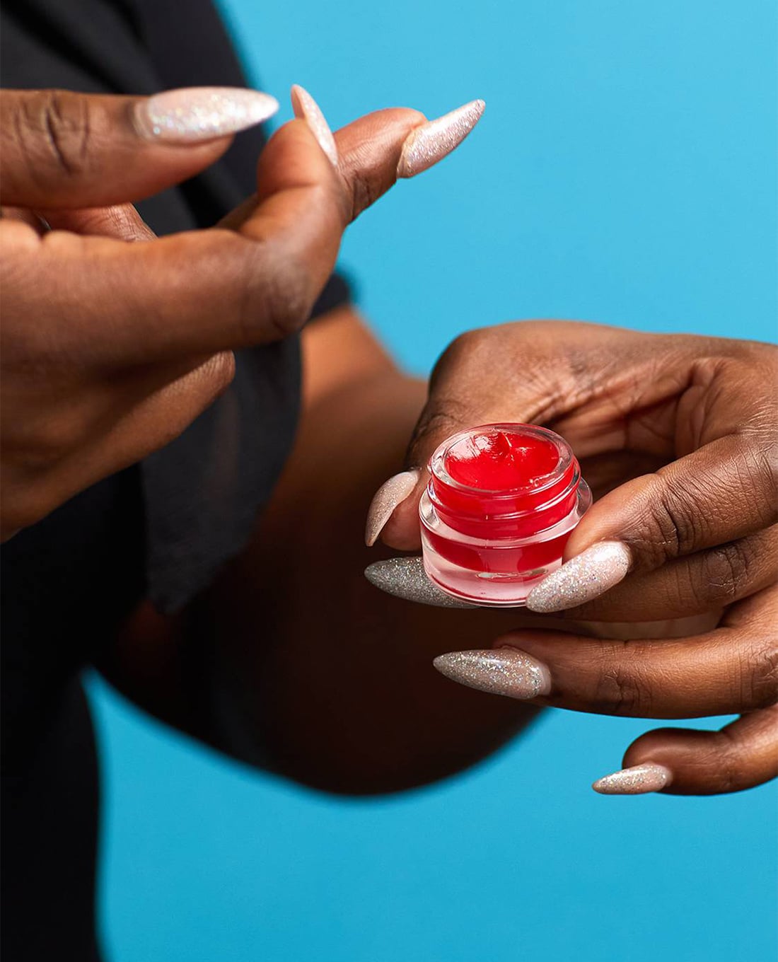 LUSH - Son dưỡng môi The Kiss