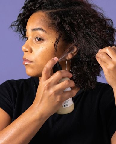  LUSH - Chai xịt dưỡng tóc Super Milk 