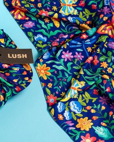  LUSH - Khăn vải Garden Party 