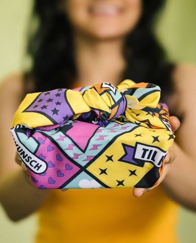  LUSH - Khăn vải Congratulations 
