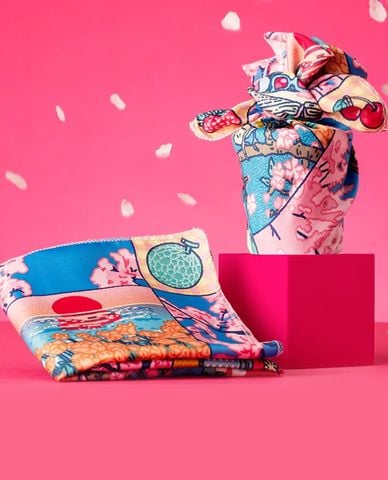  LUSH - Khăn vải When They Bloom 