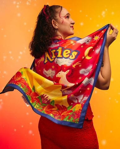  LUSH - Khăn vải Aries 