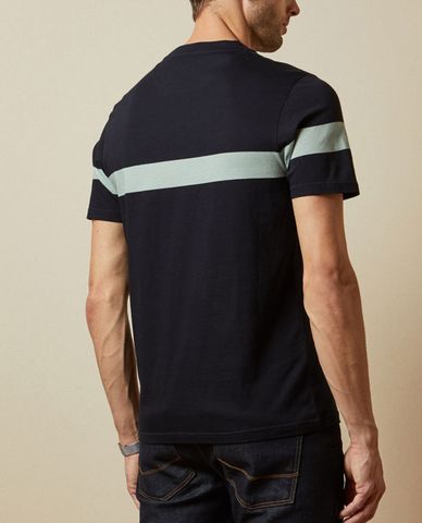  TED BAKER - Áo thun nam cổ tròn sọc ngang Relaxa 