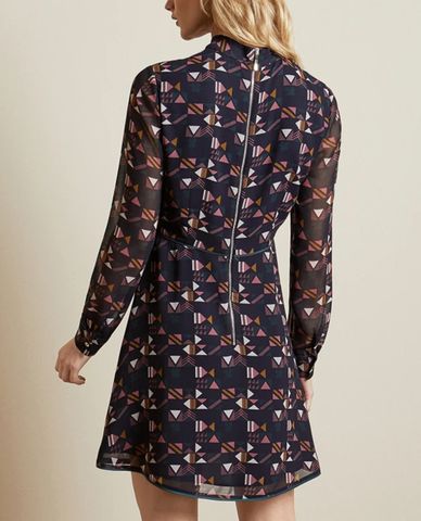  TED BAKER - Đầm mini tay dài cổ trụ Phanko 