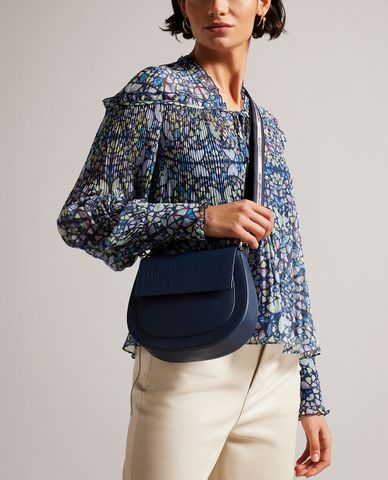  TED BAKER - Túi đeo chéo nữ hình bán nguyệt Darcell 
