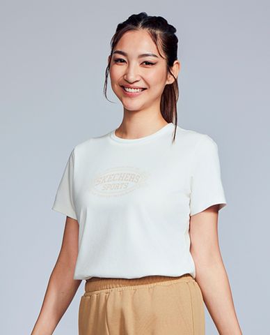  SKECHERS - Áo thun nữ cổ tròn tay ngắn hiện đại 