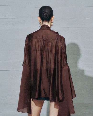  URBAN REVIVO - Áo kiểu nữ cánh dơi thời trang 